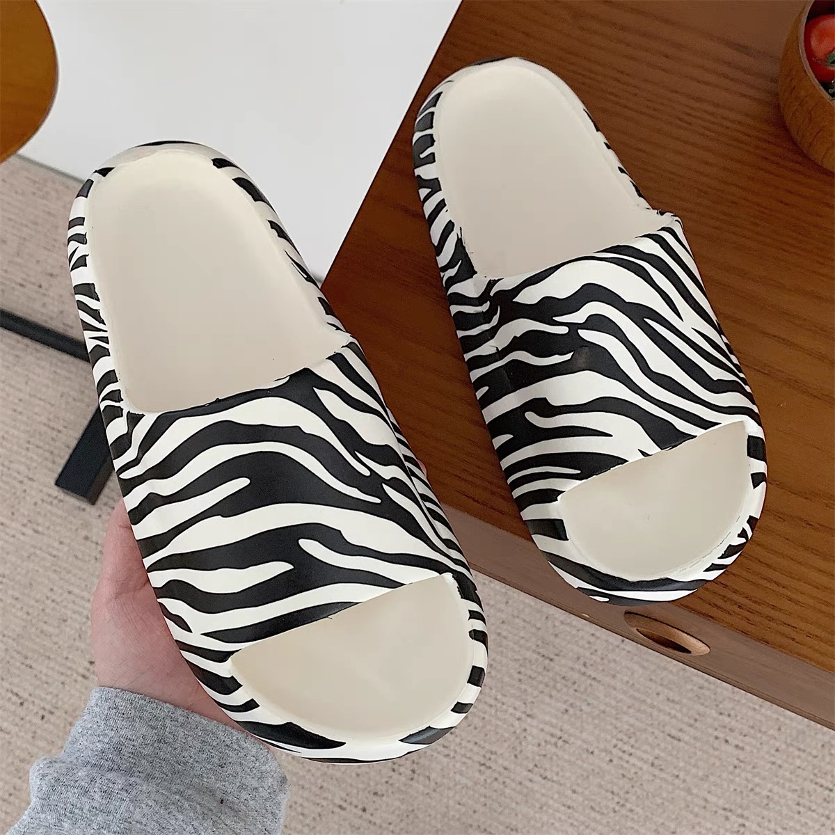 Beach bum slippers SNZZ382 images